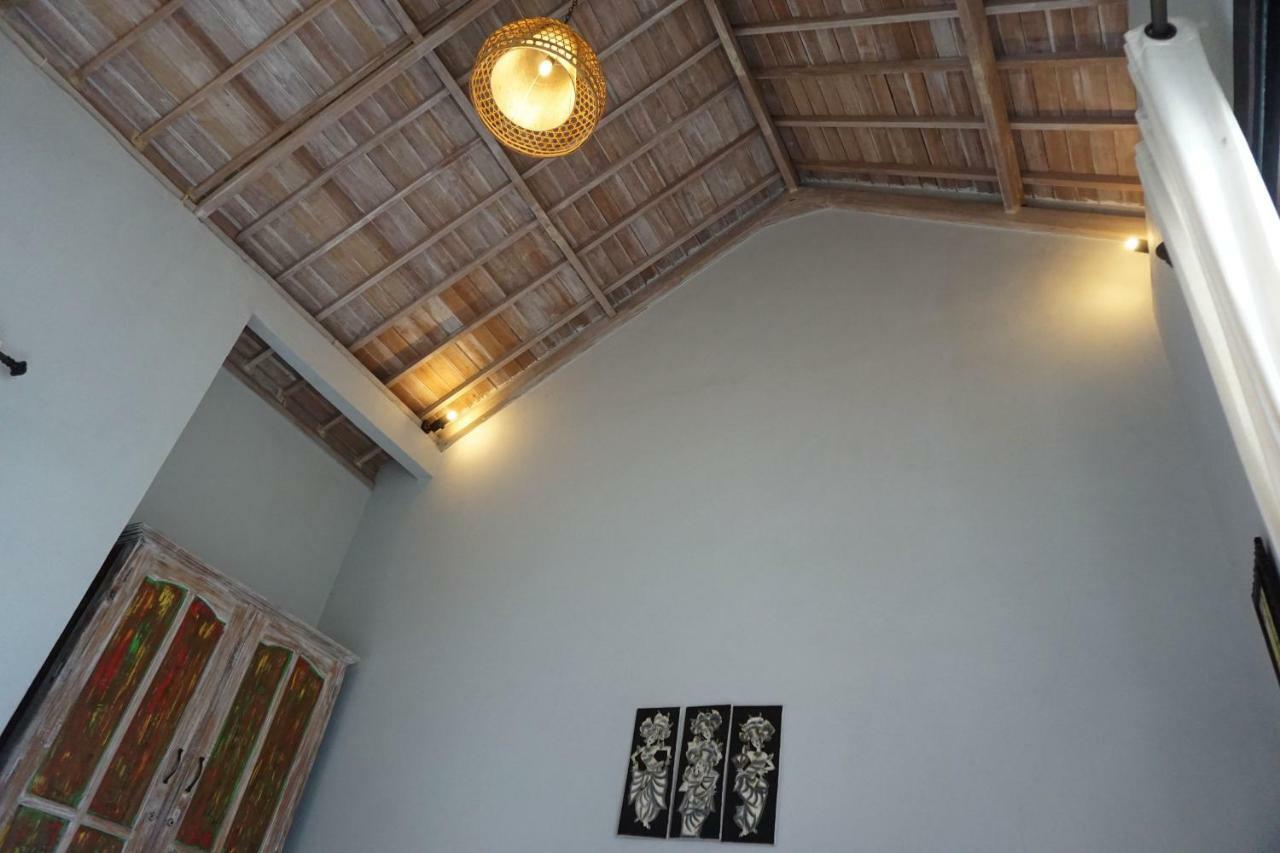 Louto Dmell Guesthouse Sanur Exterior foto